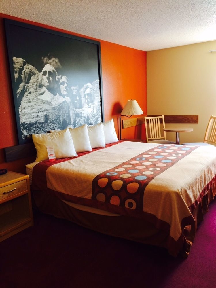 Hotel Super 8 By Wyndham Chadron Ne Esterno foto