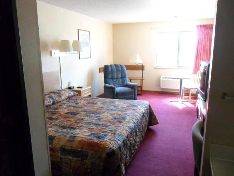 Hotel Super 8 By Wyndham Chadron Ne Esterno foto