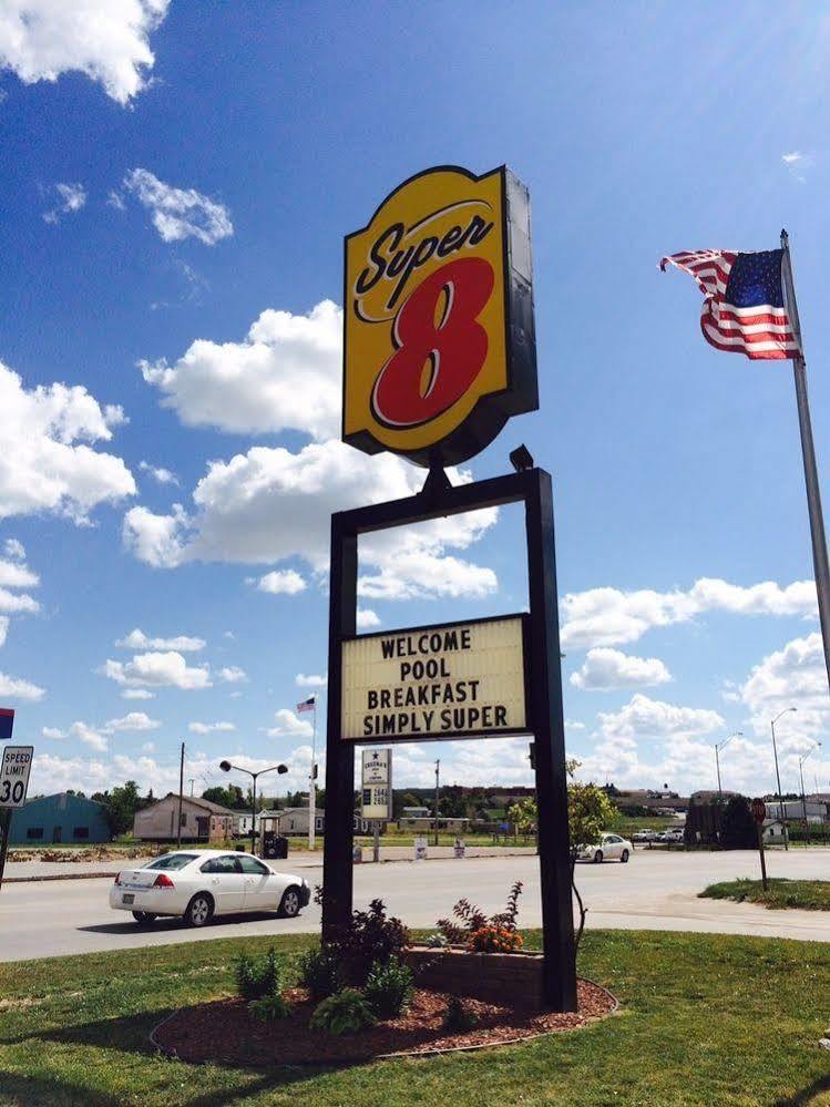 Hotel Super 8 By Wyndham Chadron Ne Esterno foto